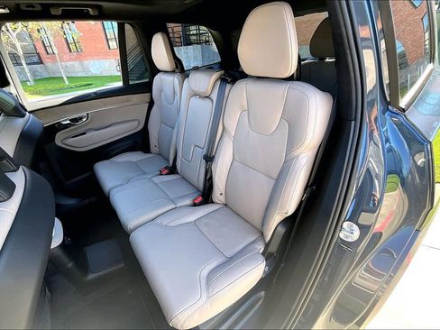 New 2026 Volvo XC90 T8 Ultra w/ Lounge Package AWD/4WD image 29