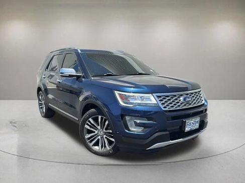Certified 2017 Ford Explorer Platinum AWD/4WD image 1