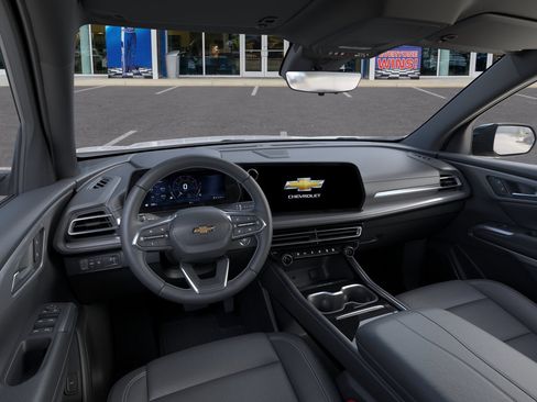 New 2026 Chevrolet Traverse LT FWD image 17