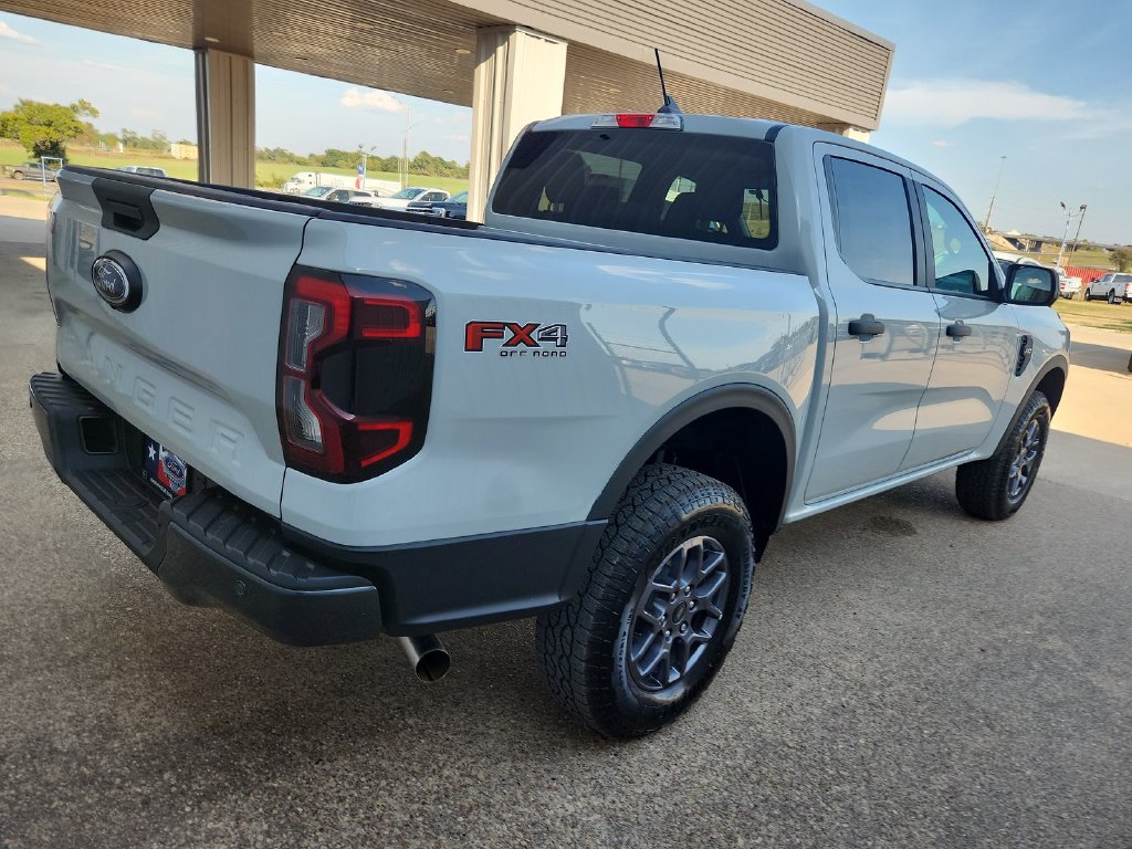 New 2026 Ford Ranger XLT w/ FX4 Off-Road Package AWD/4WD image 8