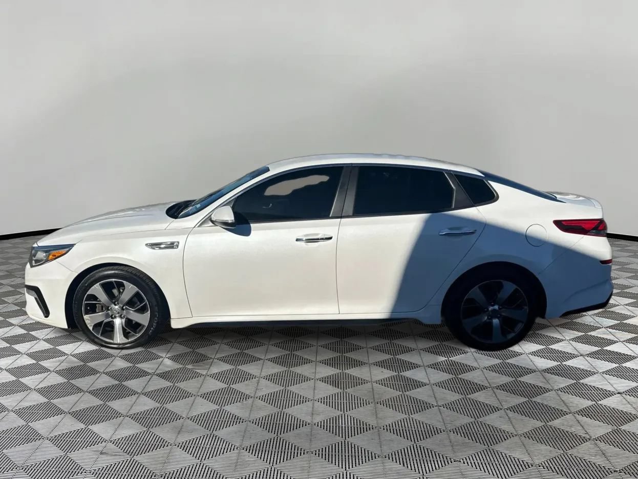 Used 2019 Kia Optima S FWD image 8