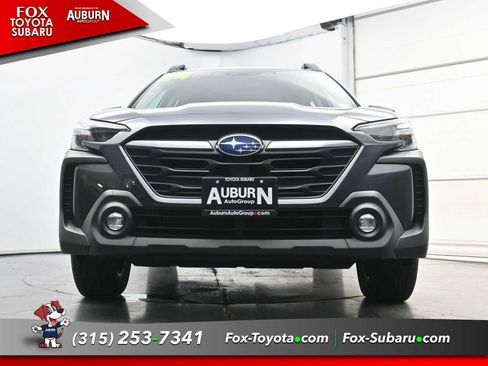 Used 2024 Subaru Outback AWD/4WD image 24
