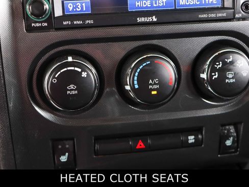 Used 2010 Dodge Challenger SRT8 image 19