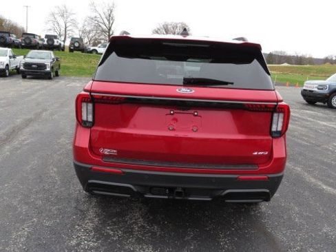 New 2026 Ford Explorer ST-Line image 15