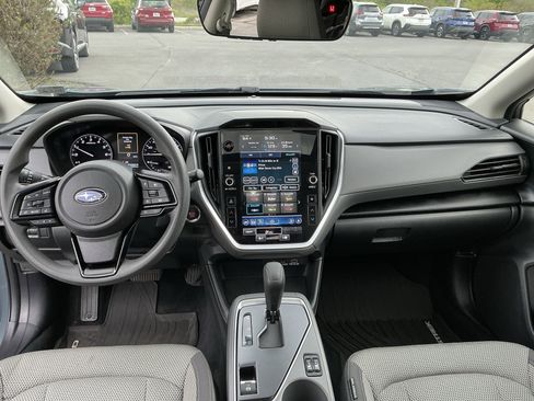 Used 2024 Subaru Crosstrek 2.0i Premium AWD/4WD image 11