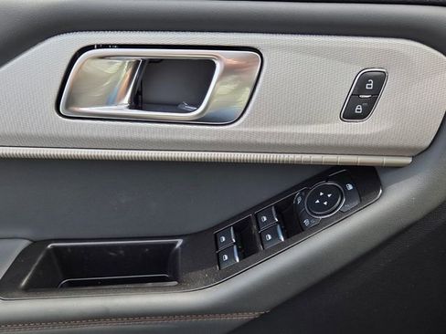 New 2026 Ford Explorer Active image 26