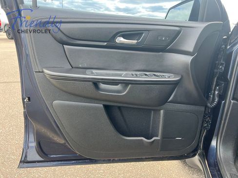 Used 2016 Chevrolet Traverse LT AWD/4WD image 13