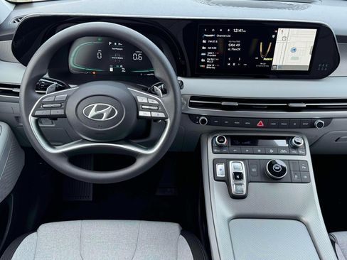 New 2025 Hyundai Palisade SE image 48