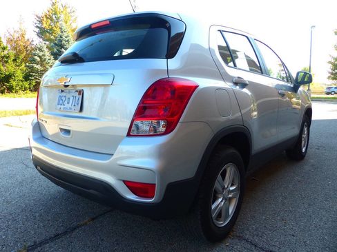 Used 2019 Chevrolet Trax LS image 10