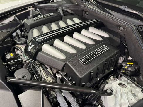 Used 2019 Rolls-Royce Dawn image 49