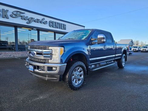 Used 2017 Ford F350 Lariat w/ Lariat Ultimate Package image 2