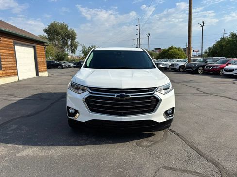 Used 2020 Chevrolet Traverse Premier w/ Redline Edition AWD/4WD image 2
