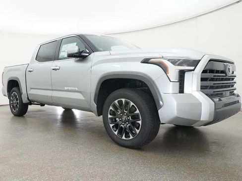 New 2026 Toyota Tundra Limited AWD/4WD image 8