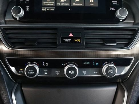 Used 2018 Honda Accord Sport image 35