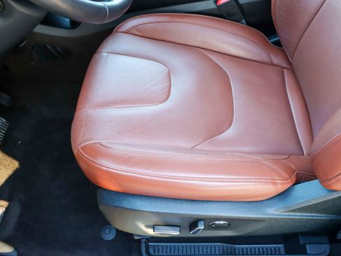 Used 2019 Ford Edge Titanium w/ Equipment Group 301A image 16