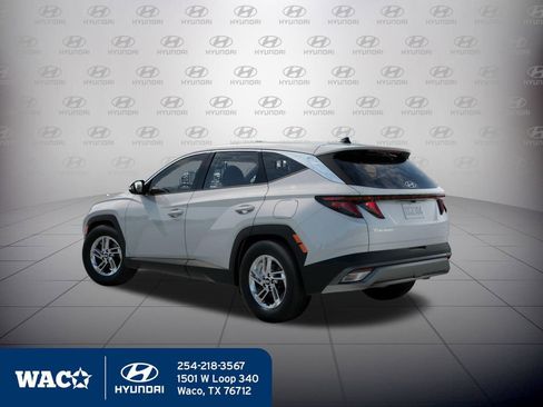 New 2026 Hyundai Tucson SE image 6