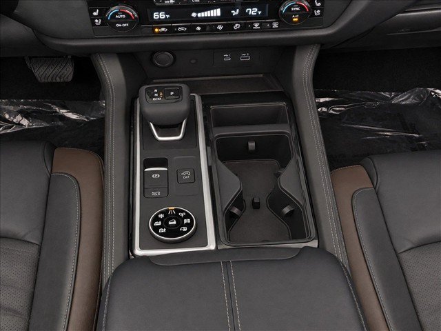 Used 2022 Nissan Pathfinder Platinum w/ Cargo Package AWD/4WD image 30