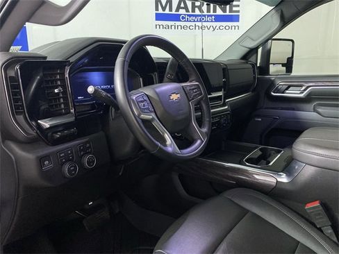 Certified 2024 Chevrolet Silverado 2500 LTZ w/ LTZ Convenience Package image 15