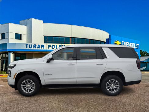 New 2026 Chevrolet Tahoe LT image 2