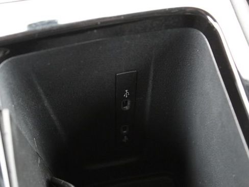 Used 2025 Volkswagen Tiguan SEL R-Line AWD/4WD image 27