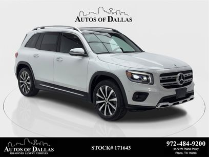 Used 2022 Mercedes-Benz GLB 250 4MATIC w/ Premium Package