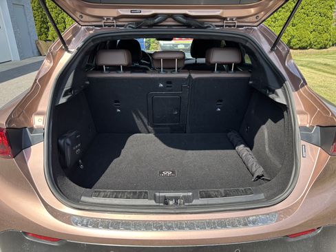 Used 2019 INFINITI QX30 AWD w/ Proassist Package image 5