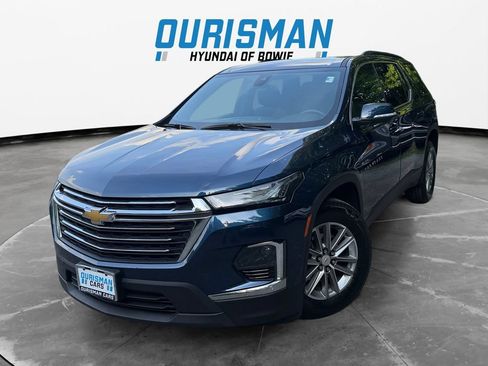 Used 2023 Chevrolet Traverse LT w/ LPO, Floor Liner Package AWD/4WD image 2