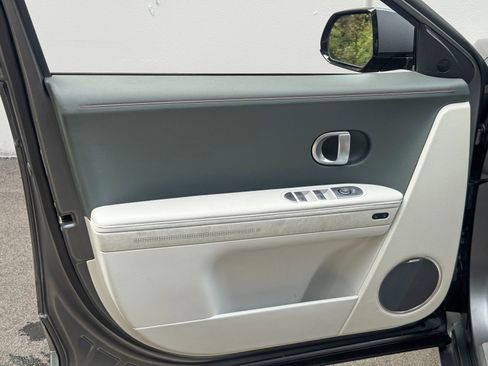 Used 2022 Hyundai Ioniq 5 Limited RWD image 39