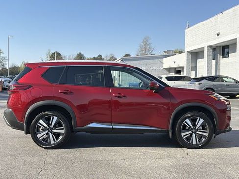 Used 2022 Nissan Rogue SL w/ SL Premium Package image 31