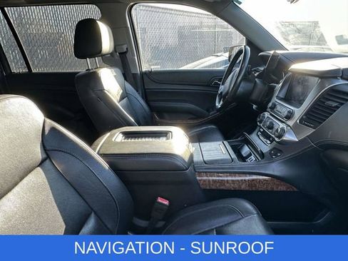 Used 2019 Chevrolet Suburban Premier image 2
