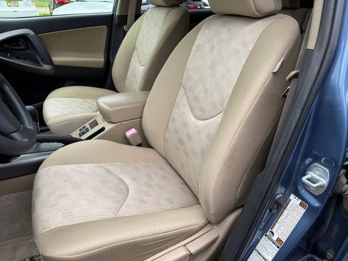 Used 2011 Toyota RAV4 4WD image 83