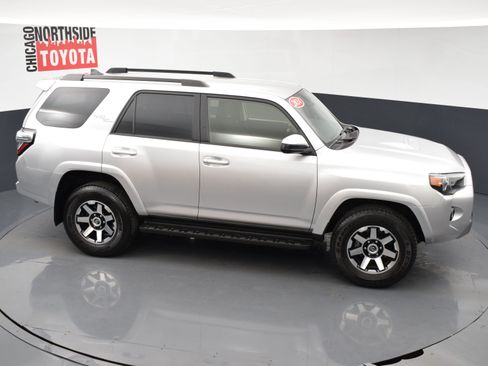 Used 2024 Toyota 4Runner TRD Off-Road image 22