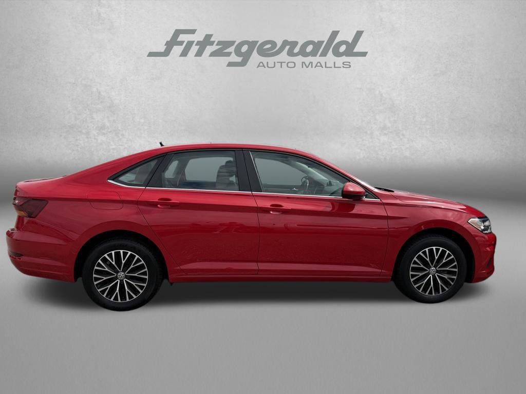 Used 2019 Volkswagen Jetta SE FWD image 5