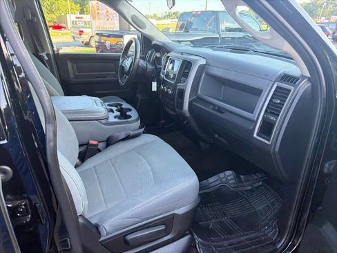 Used 2014 RAM 1500 Express RWD image 14