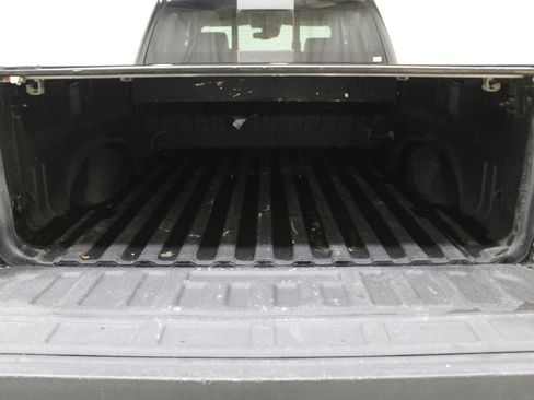 Used 2015 Chevrolet Silverado 2500 High Country image 32