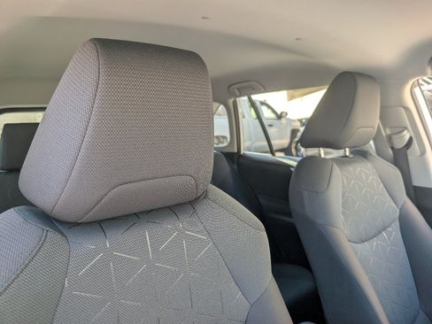 Used 2025 Toyota RAV4 XLE FWD image 3