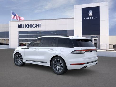 New 2026 Lincoln Aviator AWD w/ Jet Appearance Package image 4