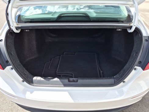 Used 2021 Honda Insight EX image 31