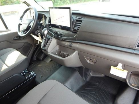 New 2025 Ford Transit 250 148 Medium Roof w/ Load Area Protection Package image 22