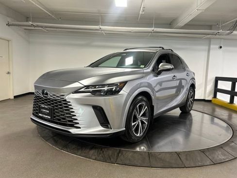 Used 2023 Lexus RX 350 Premium w/ Accessory Package AWD/4WD image 4