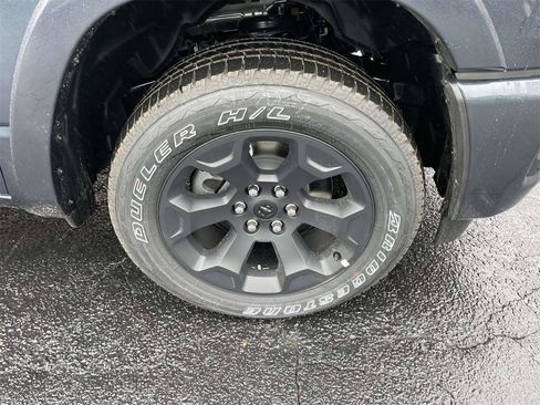 New 2026 RAM 1500 4x4 Crew Cab image 69