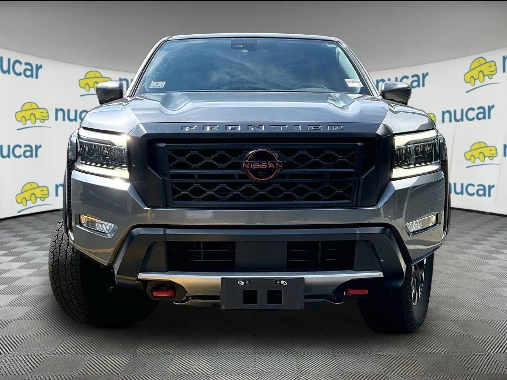 Used 2022 Nissan Frontier PRO-4X AWD/4WD image 2