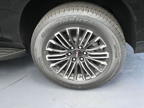 New 2026 GMC Yukon XL Elevation image 12