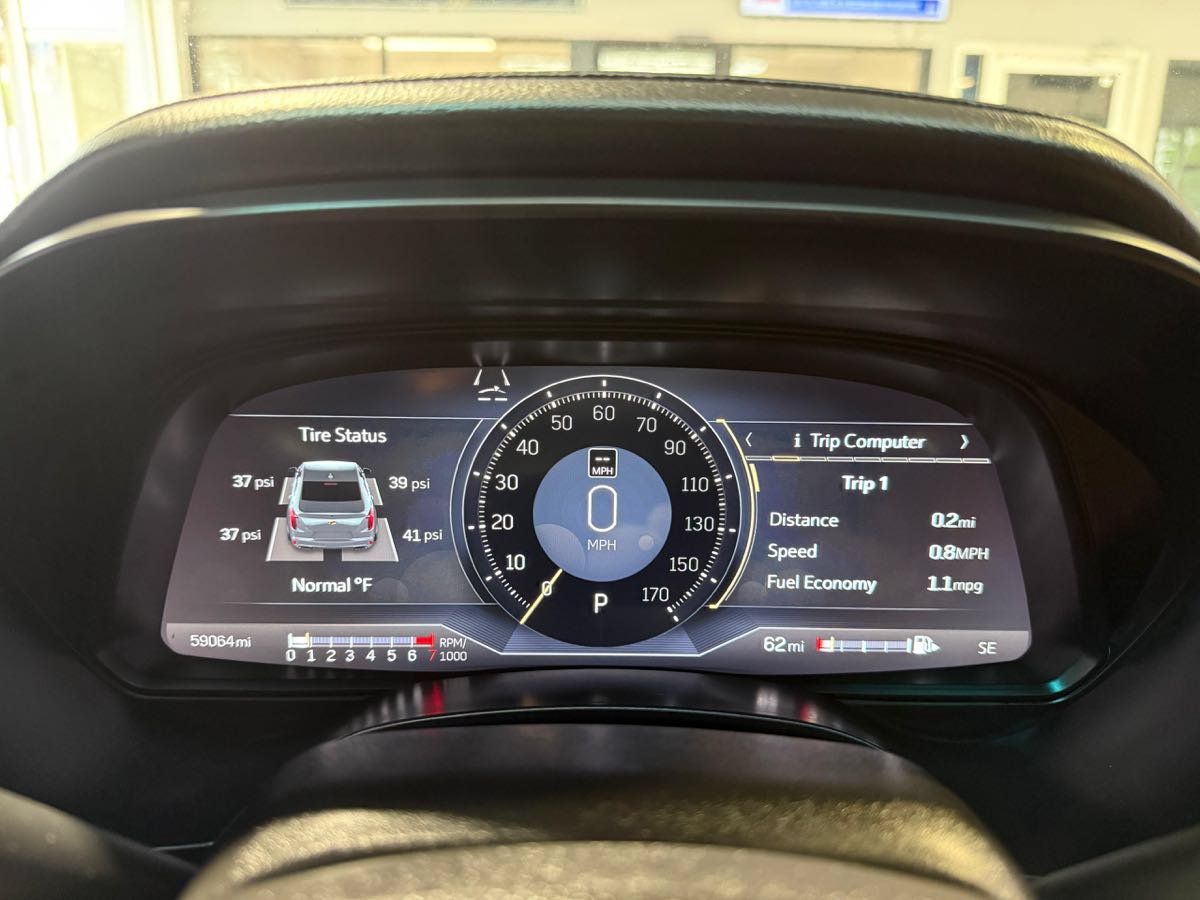 Used 2024 Cadillac CT4 Premium Luxury AWD/4WD image 15