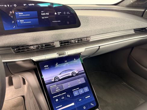 Used 2024 Lucid Air Pure RWD image 22