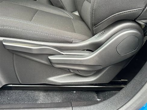 New 2026 Chevrolet Equinox EV LT image 22