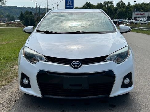 Used 2016 Toyota Corolla S FWD image 2