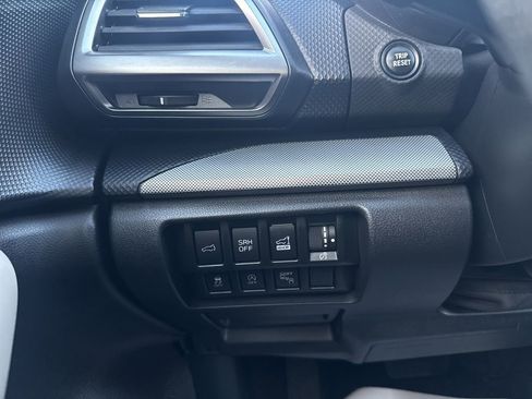 Used 2020 Subaru Forester Limited AWD/4WD image 14