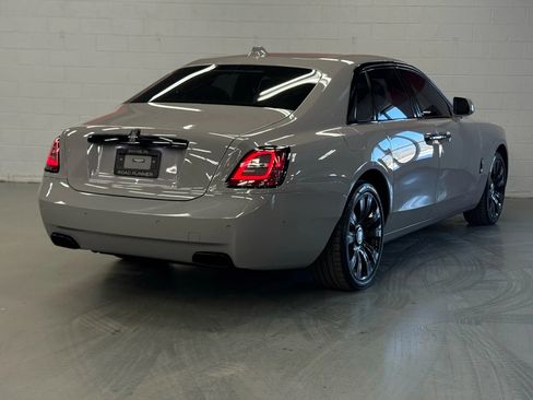 Used 2022 Rolls-Royce Ghost image 18