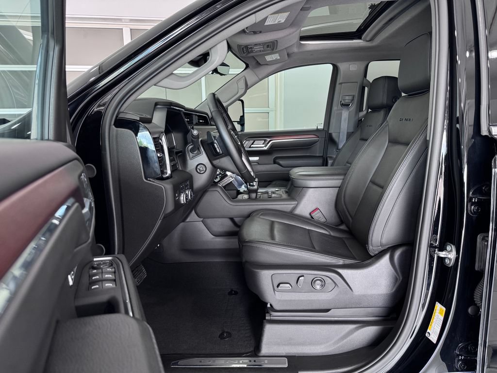 Certified 2024 GMC Sierra 1500 Denali w/ Denali Reserve Package AWD/4WD image 11